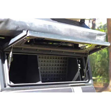 Grille 560mm d'organisation pour compartiment latéral de hardtop Alu-Cab